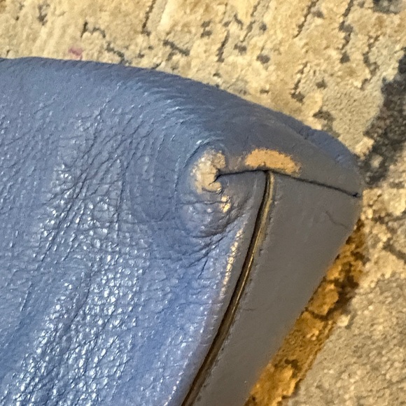 Chic Blue Leather Shoulder Bag